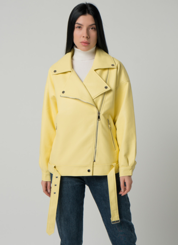 Женская удлиненная косуха-оверсайз в светло-желтом цвете