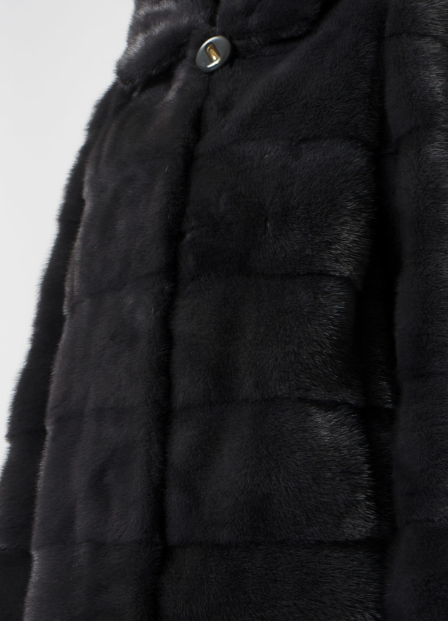 Куртка из меха норки с капюшоном модель № 25398 в кредит