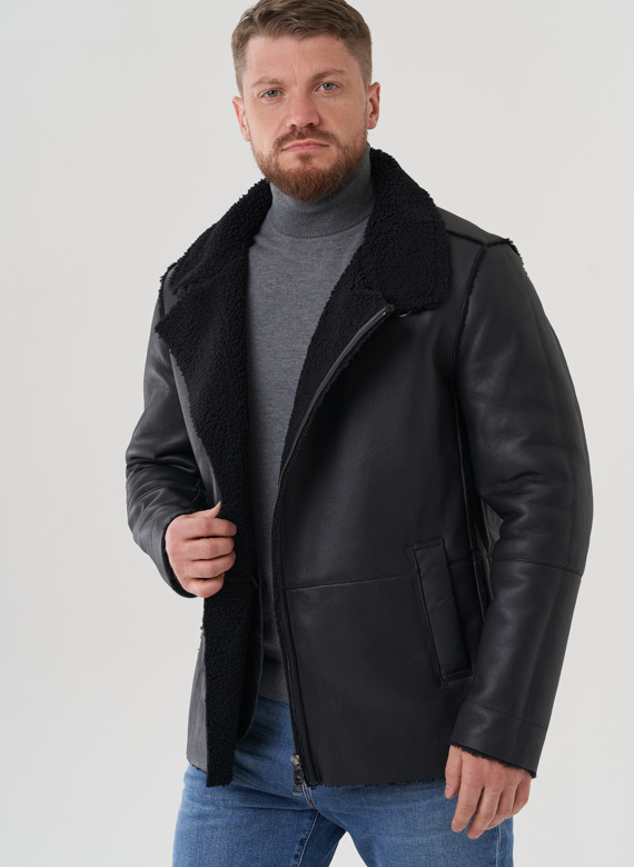 Дубленка мужская черного цвета 