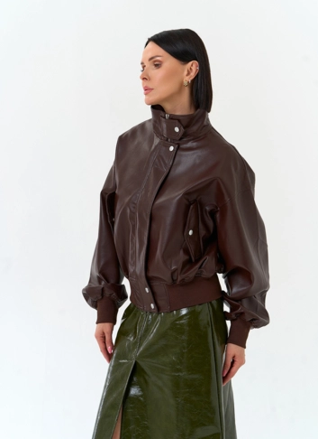 Женская куртка бомбер из эко кожи