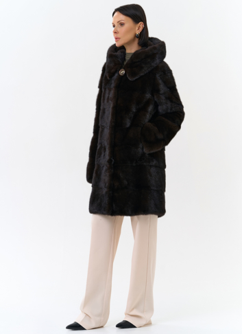 Норковая шуба с капюшоном Норковая шуба с капюшоном
