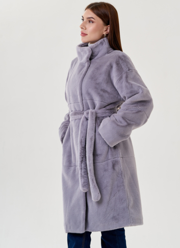 Женское пальто из искусственного меха 