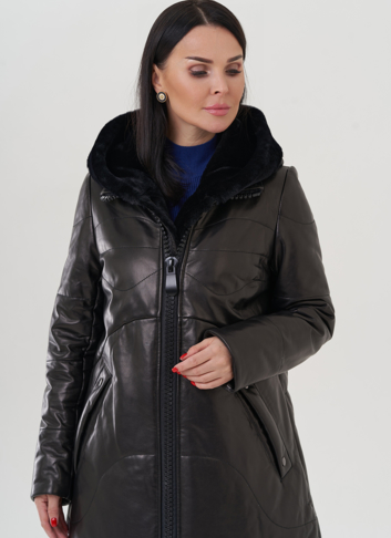 Пуховик из натуральной кожи на молнии с капюшоном