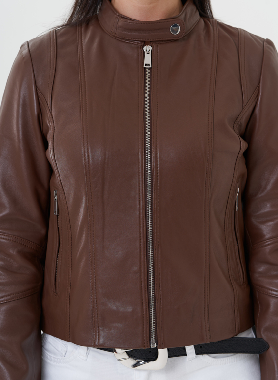 Женская кожаная куртка "мото" 