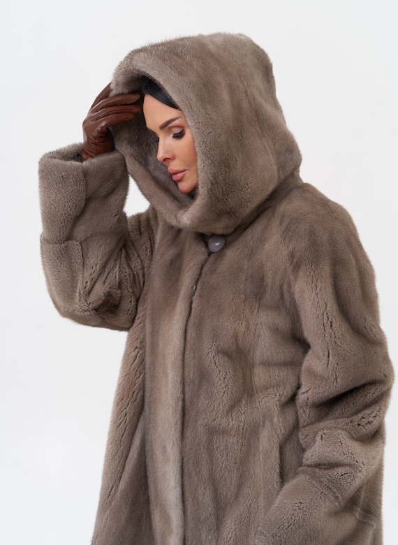 Норковая шуба с капюшоном 