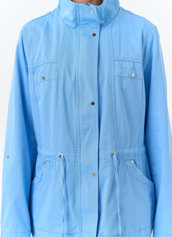 Женская ветровка с воротником стойкой