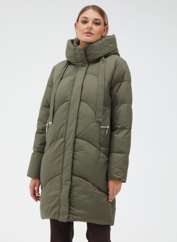 Женский пуховик с капюшоном