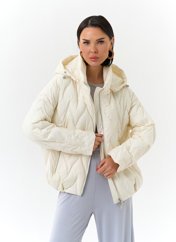 Женская куртка с капюшоном 