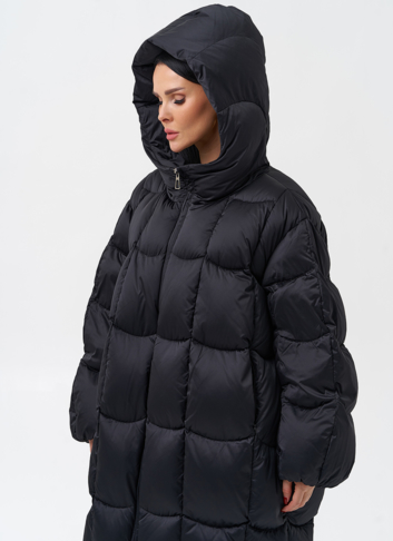 Женский пуховик с капюшоном 