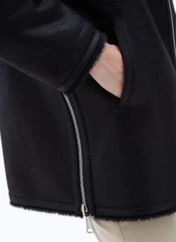 Женская двухсторонняя дубленка из эко кожи с капюшоном