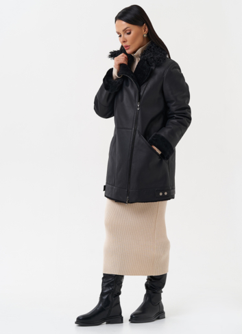 Натуральная дубленка черного цвета