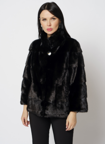 Норковая шуба с воротником стойка черного цвета 