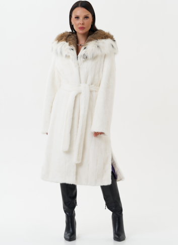 Шуба из белой  норки с капюшоном из рыси
