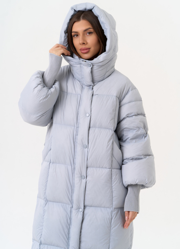 Женский пуховик с капюшоном