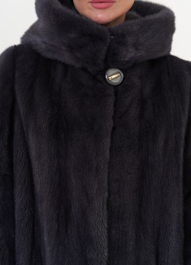 Шуба из норки классическая с капюшоном цвете графит модель № 24816 универмаг малина