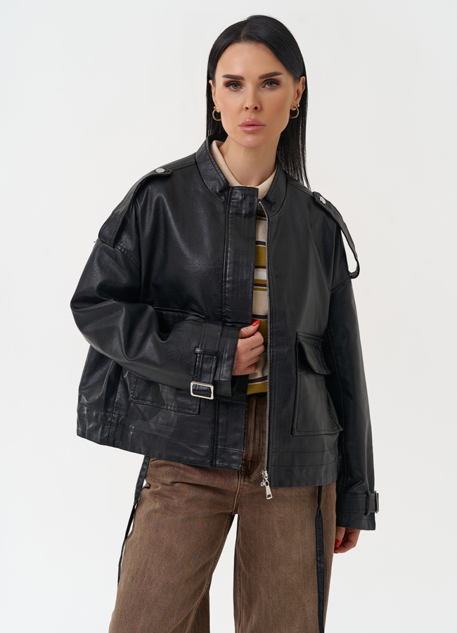 Женская куртка из эко кожи черного цвета модель № 30397 меха малина