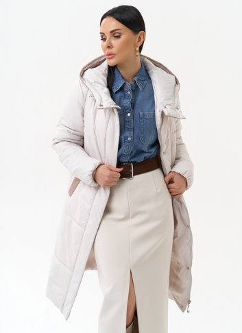 Женское утепленное полупальто с капюшоном