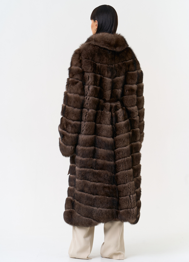 Длинная шуба из меха песца с английским воротником модель № 31670 в рассрочку