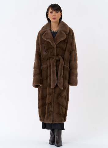 Длинная шуба с английским воротником
