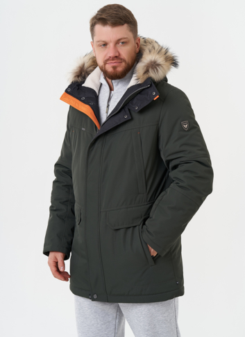 Пуховик с отделкой из меха енота