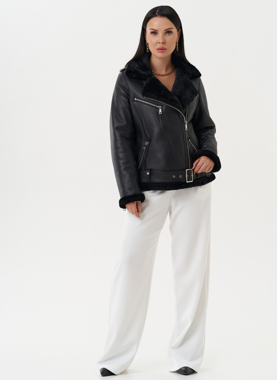 Женская дубленка "косуха" черного цвета