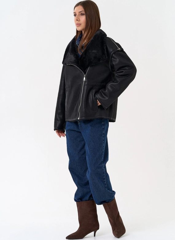 Женская дубленка из эко замши в черном цвете