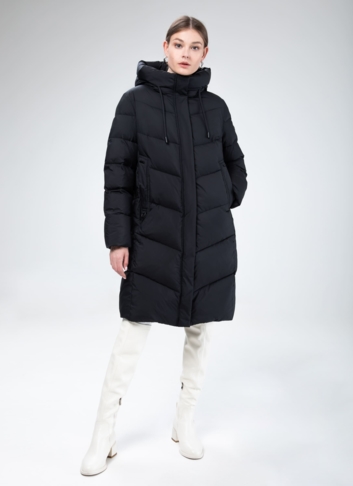 Женский пуховик с капюшоном 