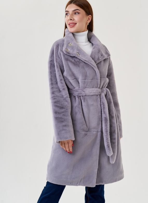 Женское пальто из искусственного меха 