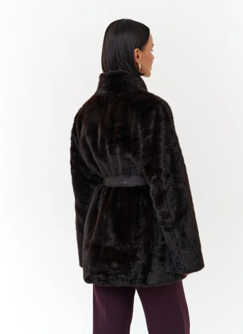 Женское пальто из эко меха
