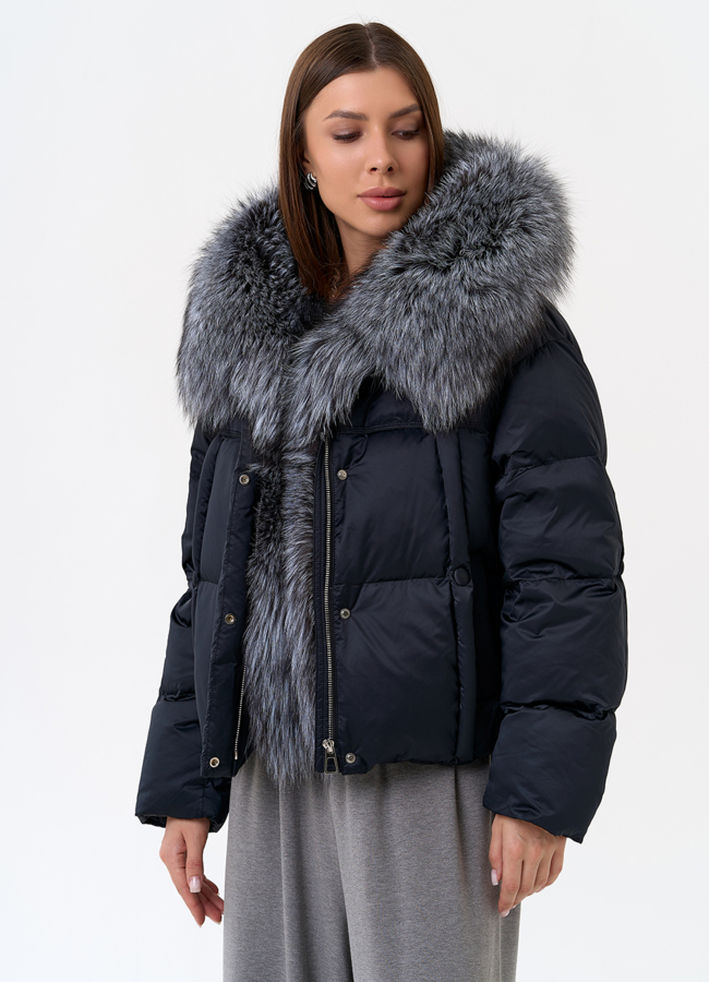 Женский пуховик с капюшоном из меха чернобурки модель № 31430 в рассрочку